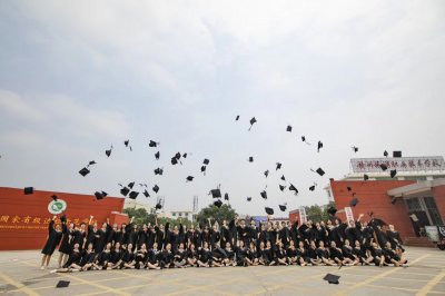 <b>赣州旅游职业学校2023年校园图片大全</b>