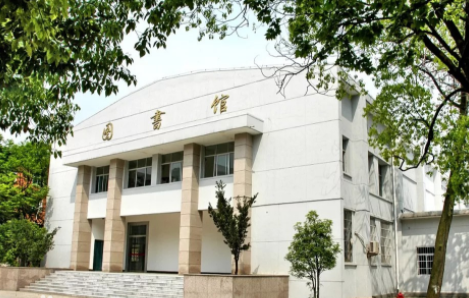 江西工程职业学院图书馆